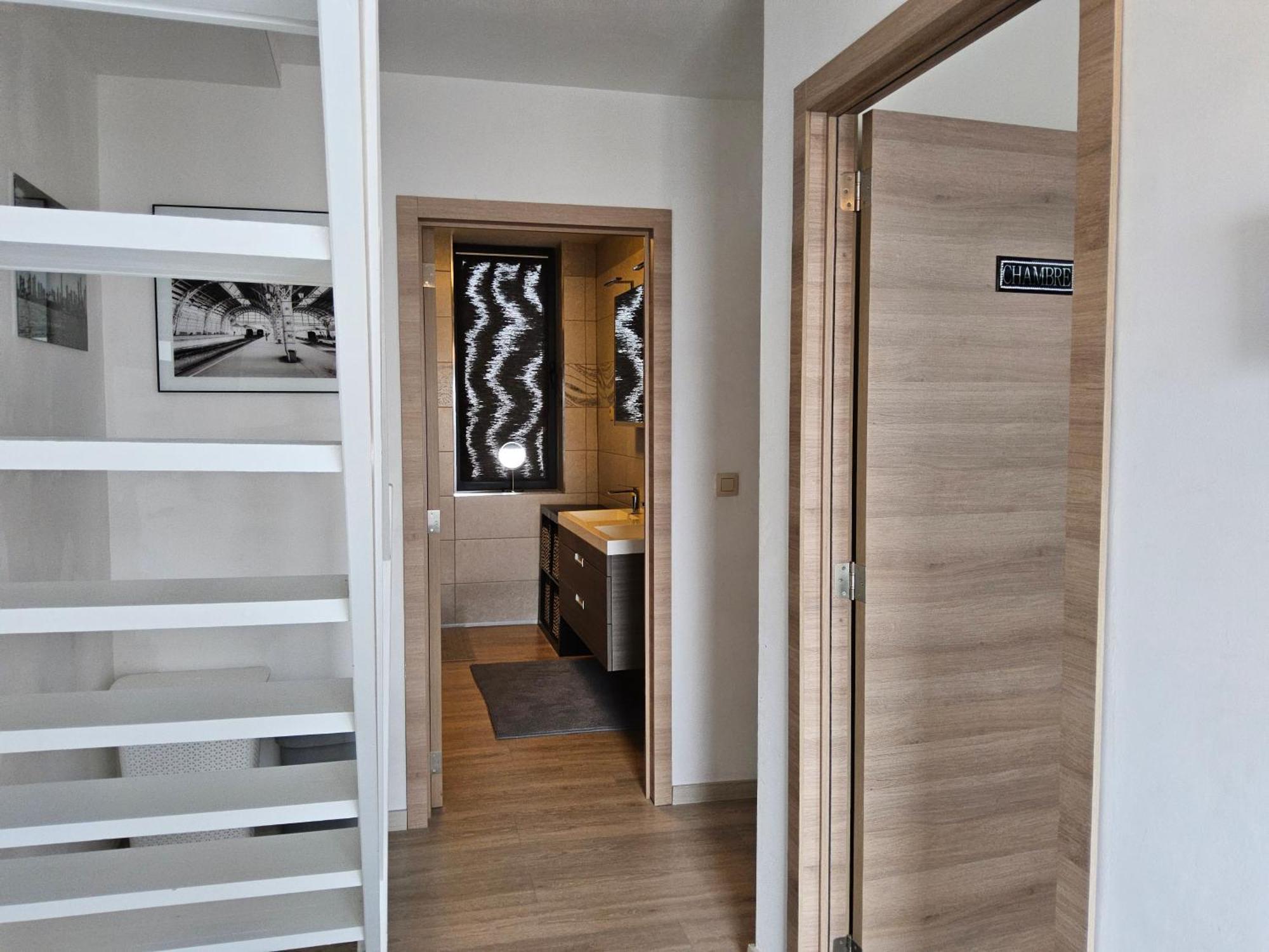 Homestay Deluxe Au 2eme Etage, Double Au 4eme Etage Not A